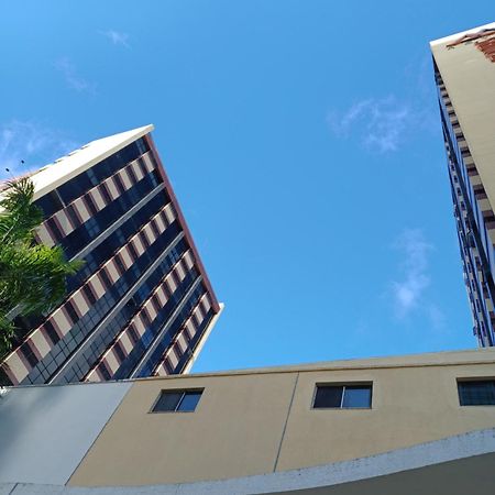 Flat Athenas America Ao Lado Do Salvador Shopping Exterior photo